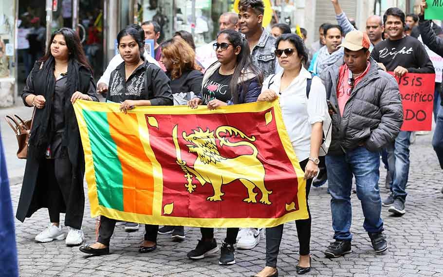 Ex-PM of Sri Lanka takes shelter in naval base 2 naval base