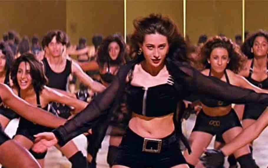Karishma Kapoor had to do 15 retakes because of Shahid Kapoor! 1 Karishma Kapoor
