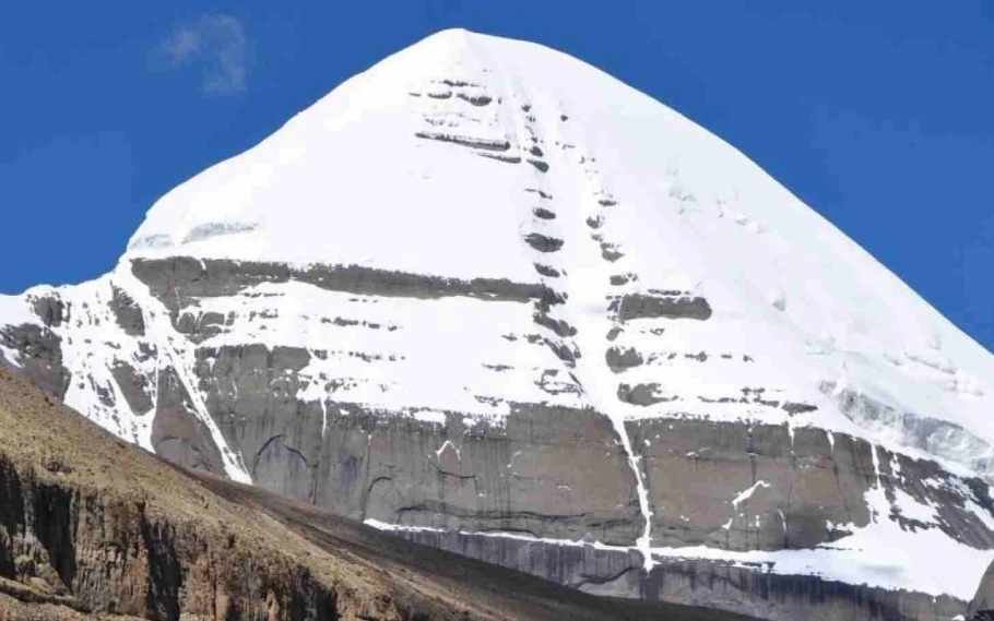 Woman claims herself to be Goddess Parvati and marry Lord Shiva 1 woman