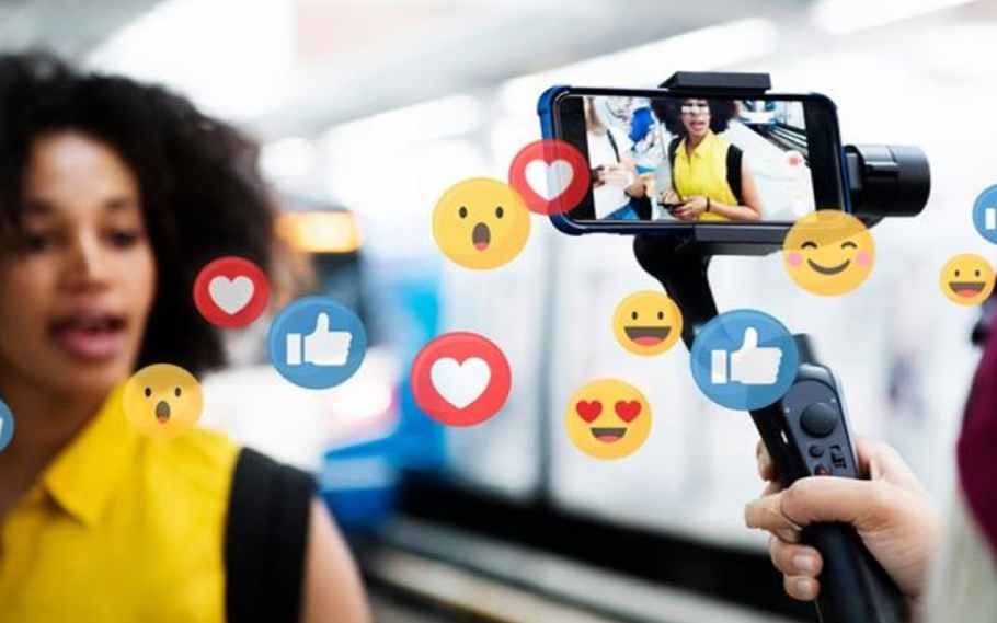 Social Media Influencers will now have to pay 10 per cent TDS 1 social media influencer