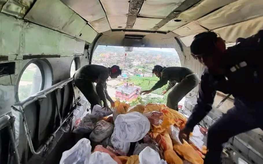 IAF airlifted 98 tonnes of relief materials to Assam and Meghalaya 1 IAF