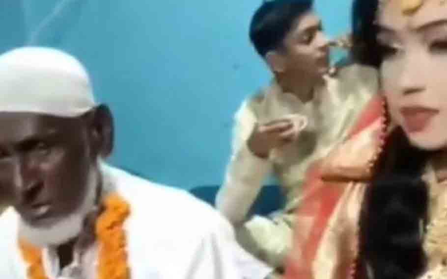 Wedding Season: Elderly man got married to 25-year-old girl 1 Wedding