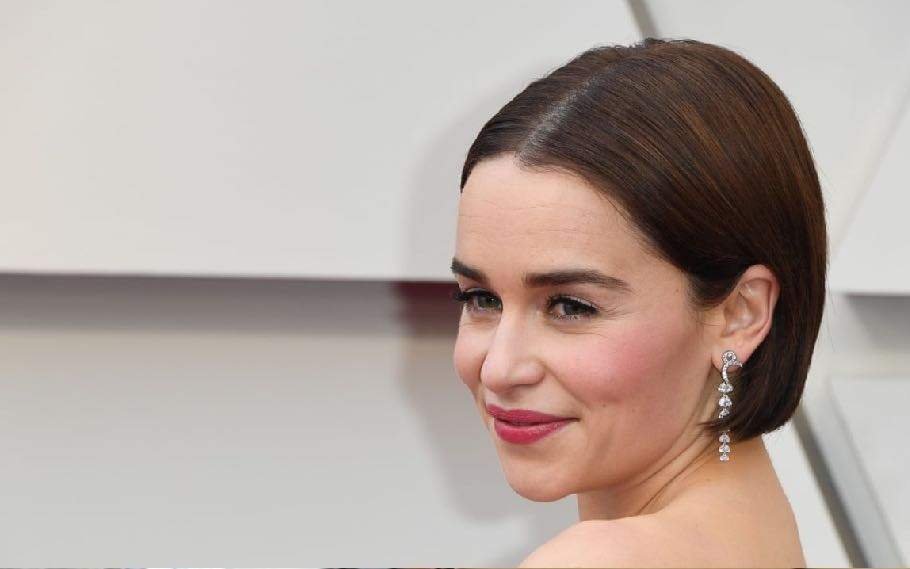 GOT actor Emilia Clarke talks about her recent brain surgery; Says she was unable to recall her name 1 GOT Star
