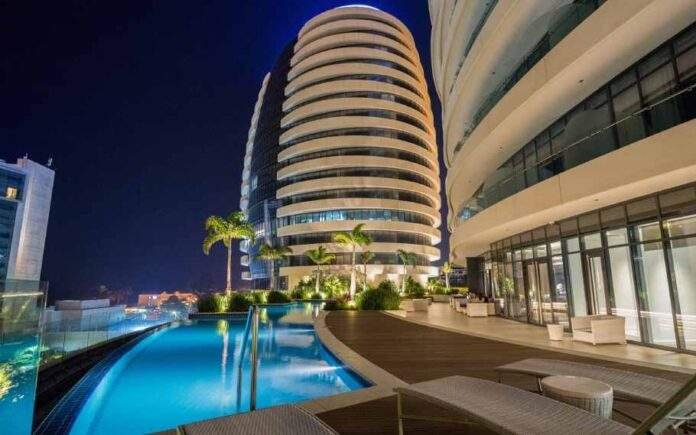 Couple-friendly stay in Guwahati
