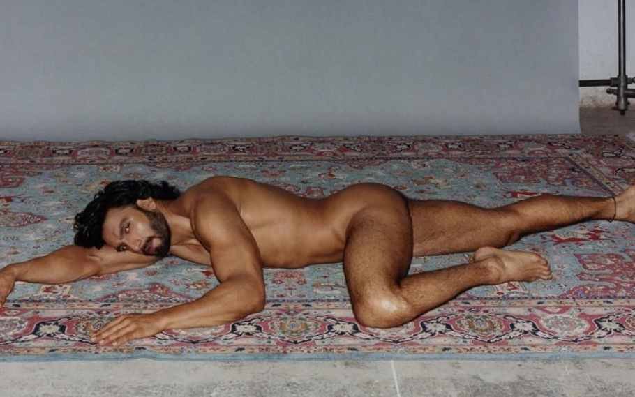 Ranveer Singh poses naked