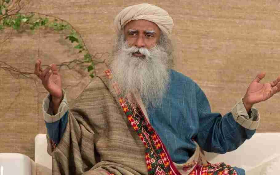 Sadhguru arrives in Kaziranga to mark the reopening of National Park for 2022-23 1 sadhguru arrives in Kaziranga