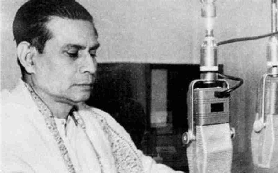 Birendra Krishna Bhadra; Man behind the famous Mahalaya's Mahisasur Mardini song 1 Birendra Krishna Bhadra