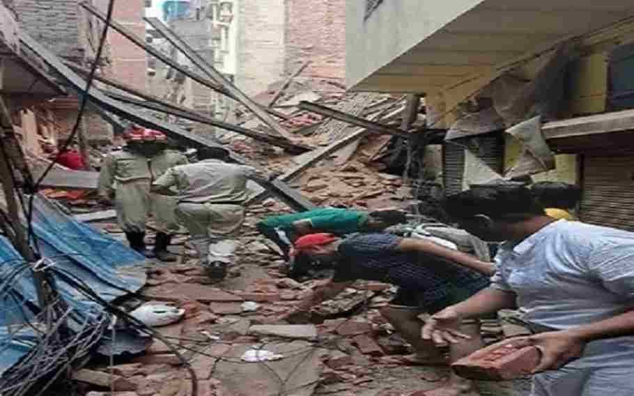 building collapses in Delhi