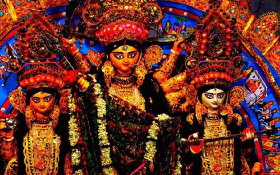 Massive Fire at UP Puja Pandal; 3 children dead 1 fire at UP puja pandal
