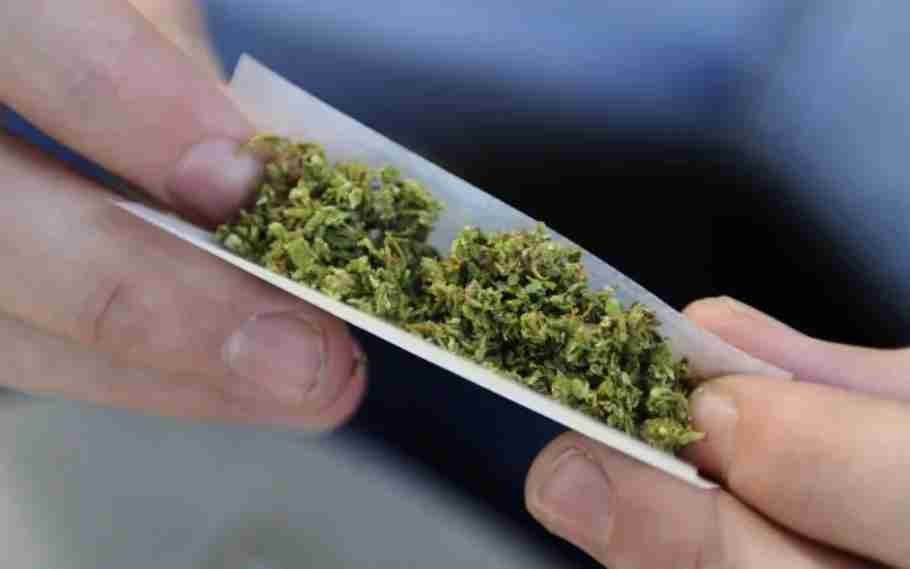 Uber Eats to deliver Marijuana at your doorsteps; Read to know more 1 Uber Eats to deliver marijuana