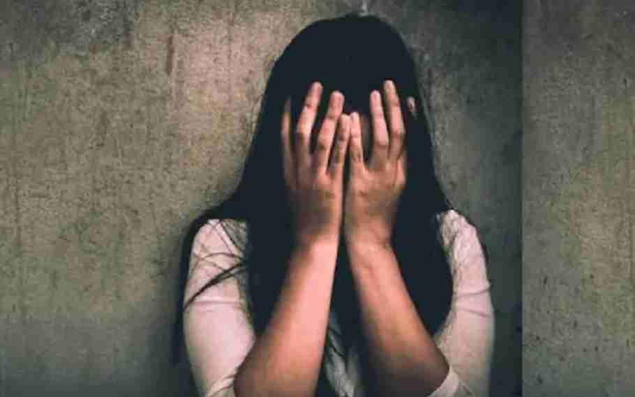 woman gang raped with rod