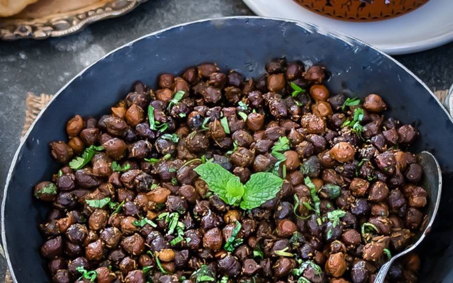 Ashtami Special Kala Chana Prasad; Check Out The Recipe 2 Ashtami Special