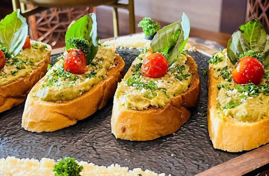 Abacus Brewing Co. & Kitchen Presents 'Chef's Table' with MasterChef India 2023 Participant Nazia Sultana for First Anniversary Celebration 3 food 4