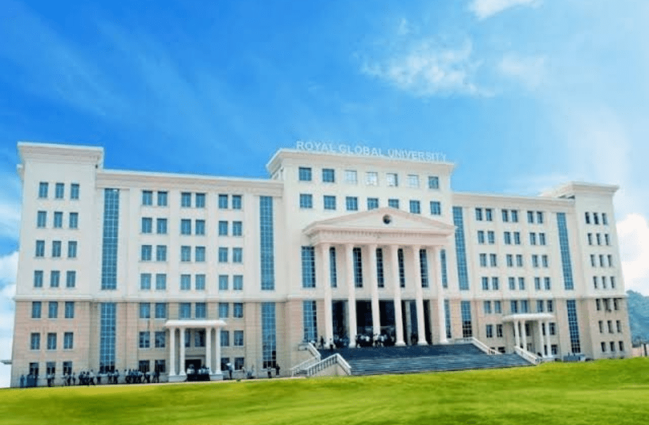 UGC Secretary Prof. Manish R. Joshi visits Royal Global University: Asks students to embrace tech advancements including Chat GPT 1 UGC Secretary Prof. Manish R. Joshi visits Royal Global University: Asks students to embrace tech advancements including Chat GPT