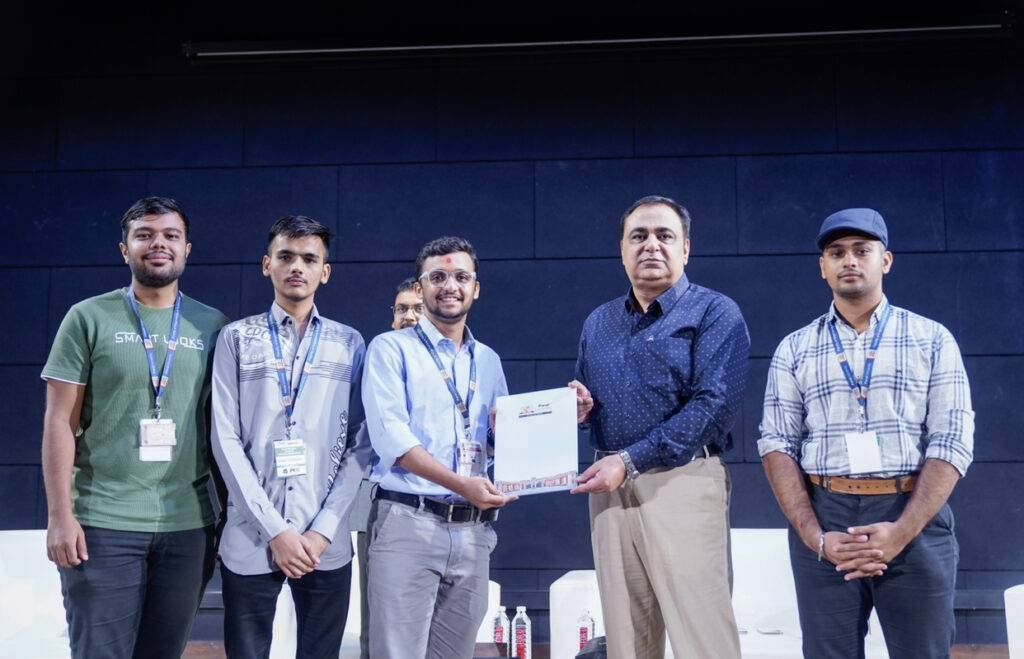 Parul University hosts Vadodara Police Hackathon 2023: A showcase of innovation and social responsibility 2 Parul University hosts Vadodara Police Hackathon 2023: A showcase of innovation and social responsibility