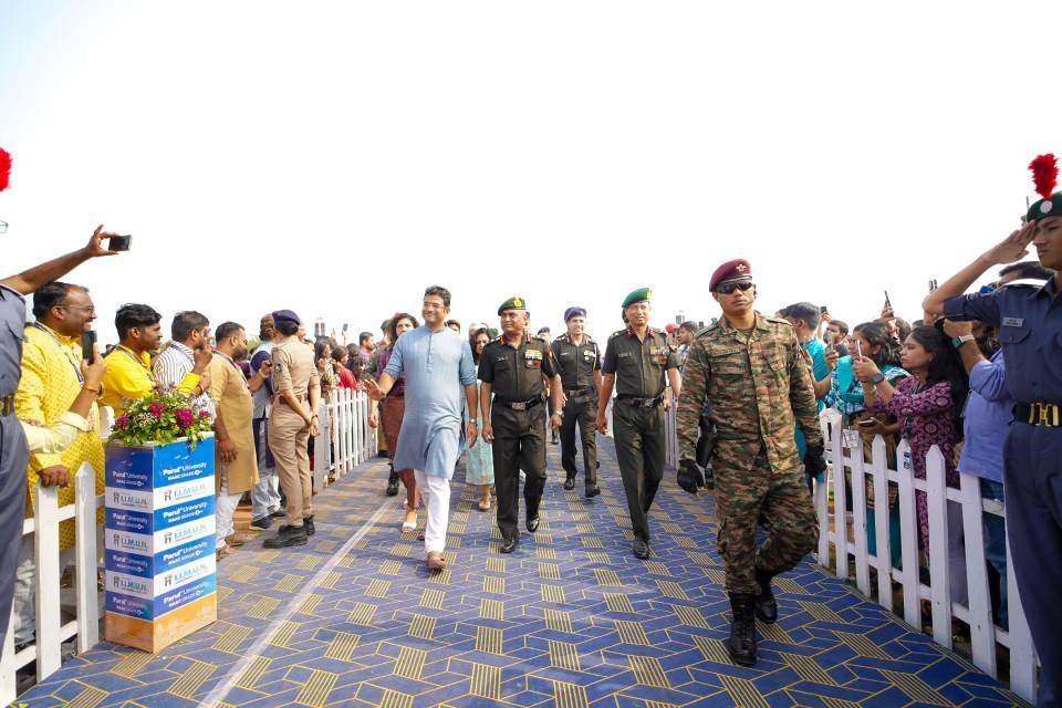 Indian Army Chief Emphasize Compassion and Respect in Leadership at I.I.M.U.N. Vadodara Conclave Held In Parul University 1 Parul University