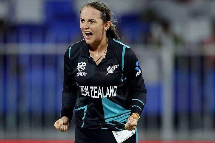 New Zealand Clinches First Women’s T20 World Cup Title, Defeating South Africa by 32 Runs 1 Amelia Kerr Delivers Stunning Double Strike in Crucial Match jpg