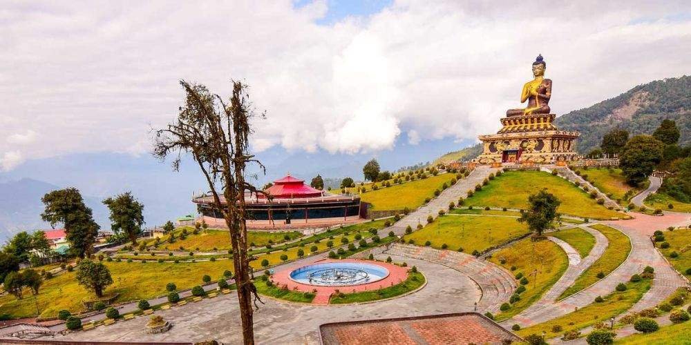 Top 5 Must-Visit Destinations in Northeast India in 2025 3