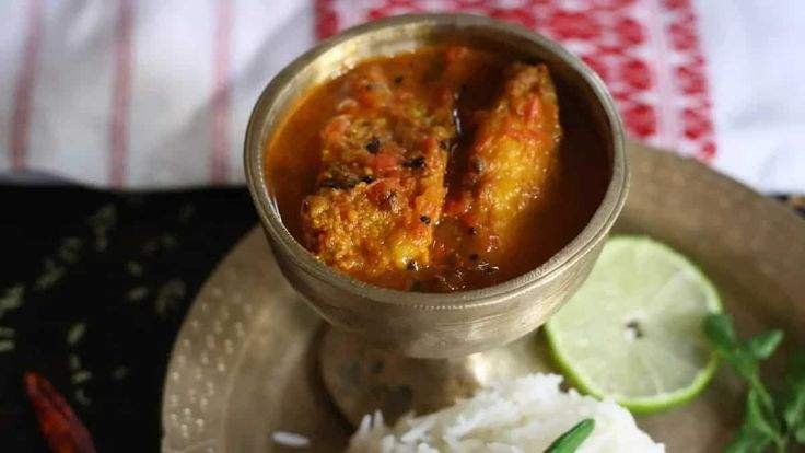 Masor Tenga Recipe: A Tangy Assamese Delight 2024 1 Masor Tenga Assamese fish curry tangy fish curry Masor Tenga recipe traditional Assamese cuisine Indian fish curry easy fish curry recipe healthy fish curry Assamese food traditional Assamese cuisine Assam dishes Assamese flavors best Assamese food