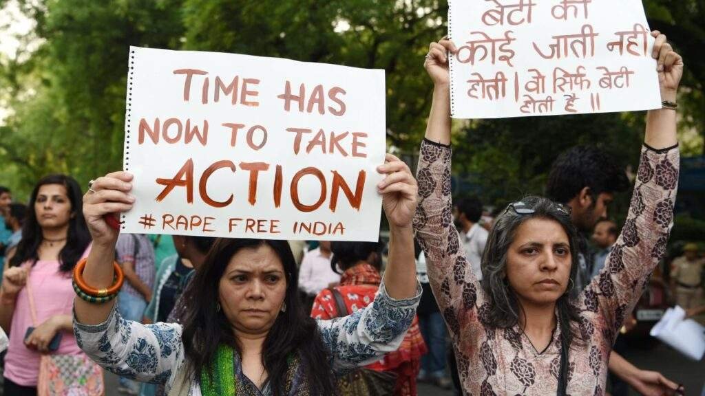 British Tourist Allegedly Gang-Raped in Delhi Hotel by Instagram Acquaintance – Shocking Incident Sparks Safety Concerns 2 180416162554 delhi rape protest 02
