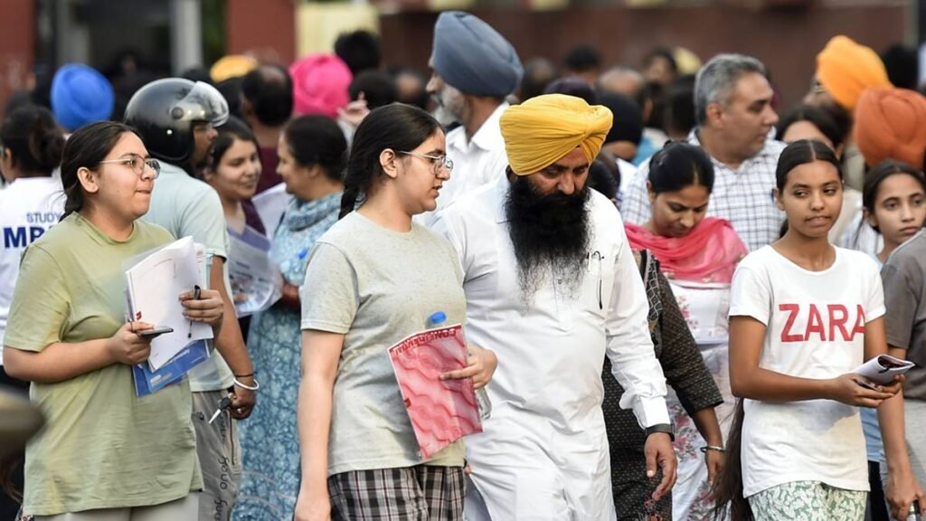 NEET UG 2025 Results Out: Top Alternatives to MBBS, Career Paths, Salaries & Growth 1 NEET UG 2025 Result