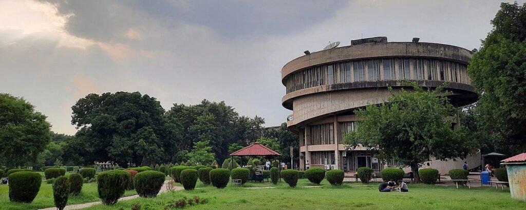 Panjab University Opens Online Applications for MDS Admission 2025–26 1 Panjab University